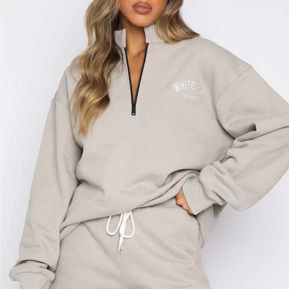 White Fox Boutique Tops - white fox s/m taupe zip up crewneck !